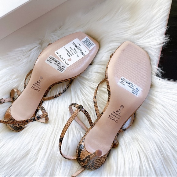 Schutz Aurora Sandal - Picture 6 of 11